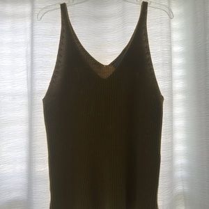 Yellow knitted crop top